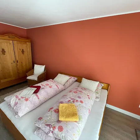 Guest house Zwei Zimmer, Kueche, Bad 3*